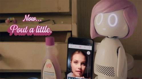beauty robot saying "now pout a little"